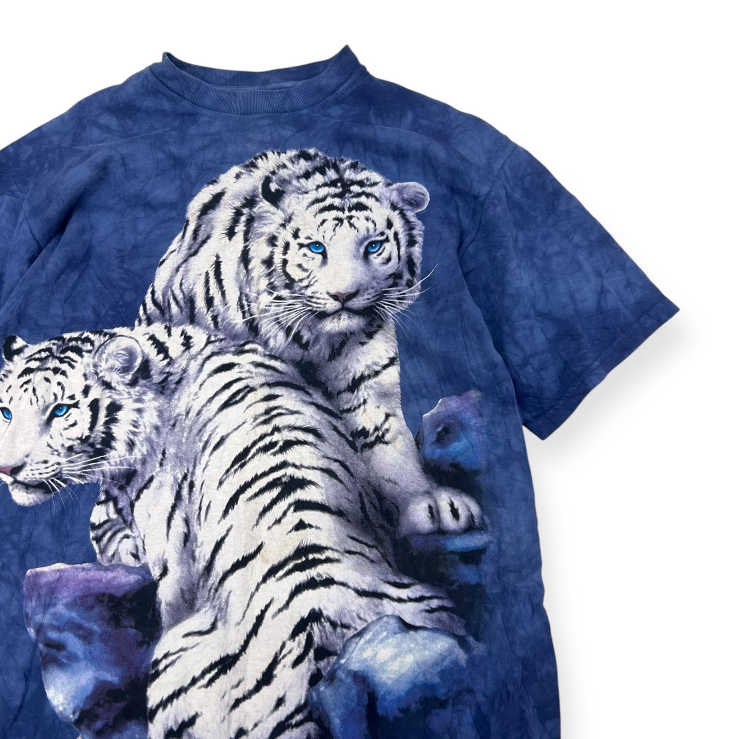 The Mountain White Tiger T-shirt Size Medium