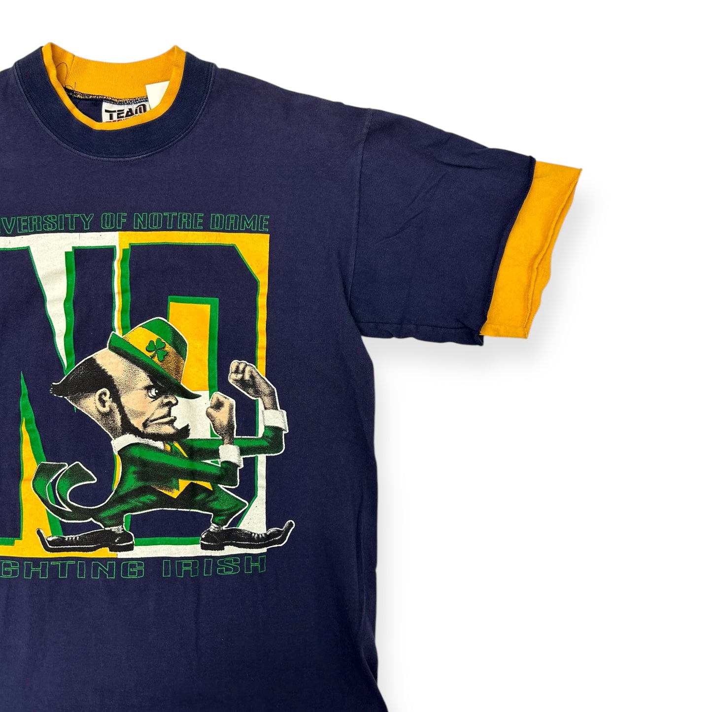 Vintage University of ND Fighting Irish T-shirt Size Large