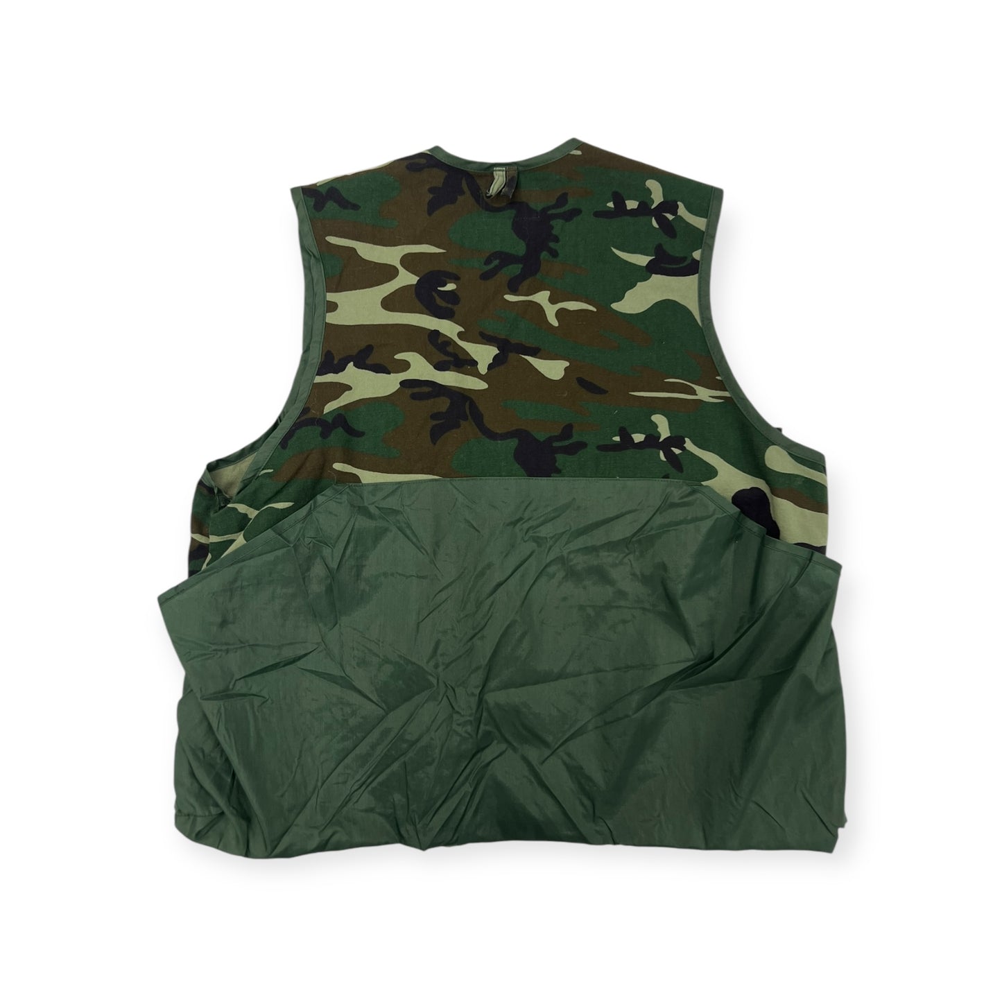 Camo Fishing Vest Size Large