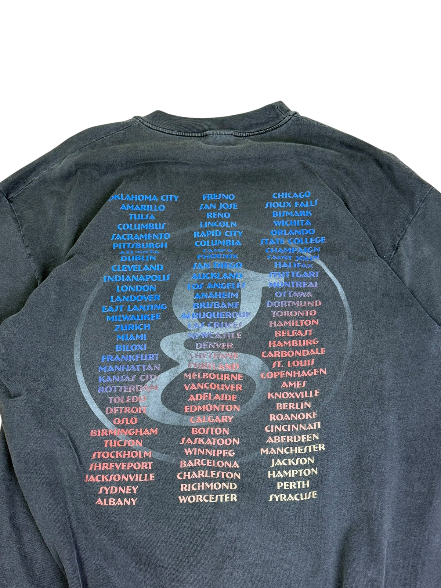 Vintage Faded Garth Brooks T-shirt
