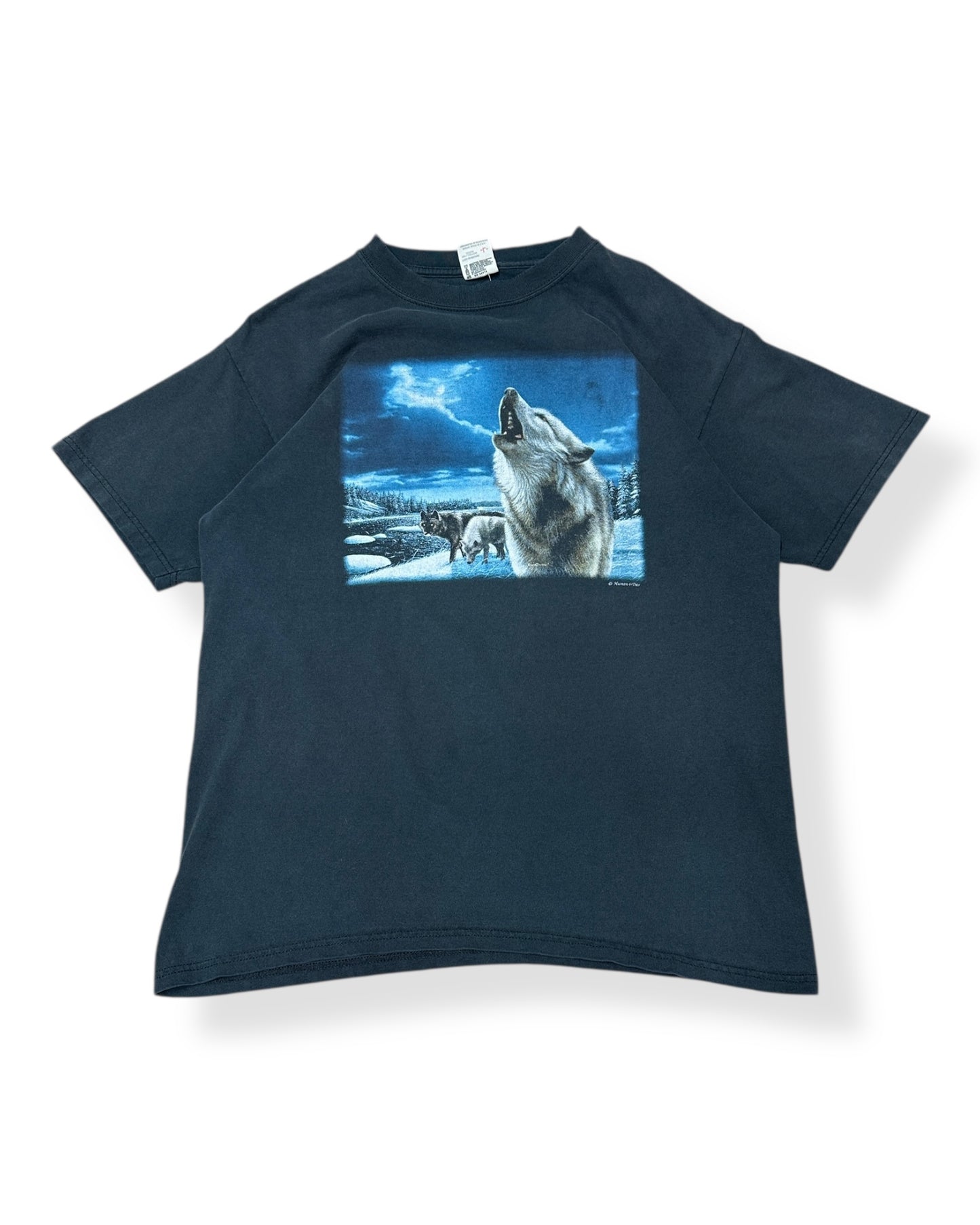 Vintage Wolf Graphic T-shirt