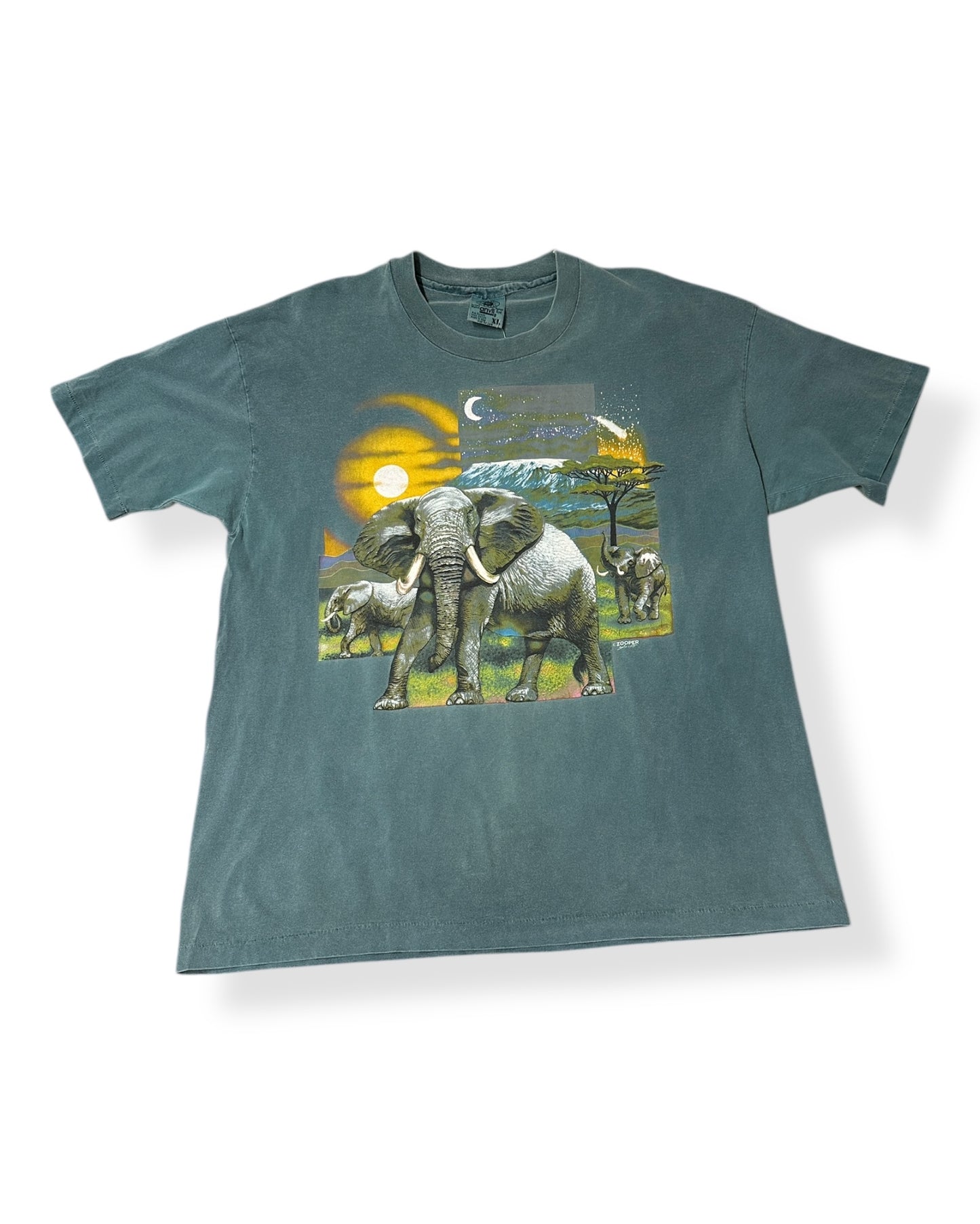 Vintage Elephant Graphic T-shirt