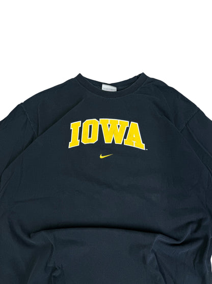 Vintage Nike Iowa Hawkeyes T-shirt