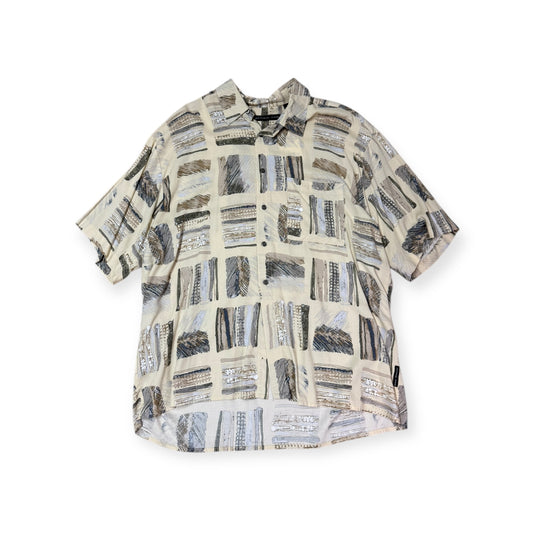 Natural Issue Short Sleeve Button
