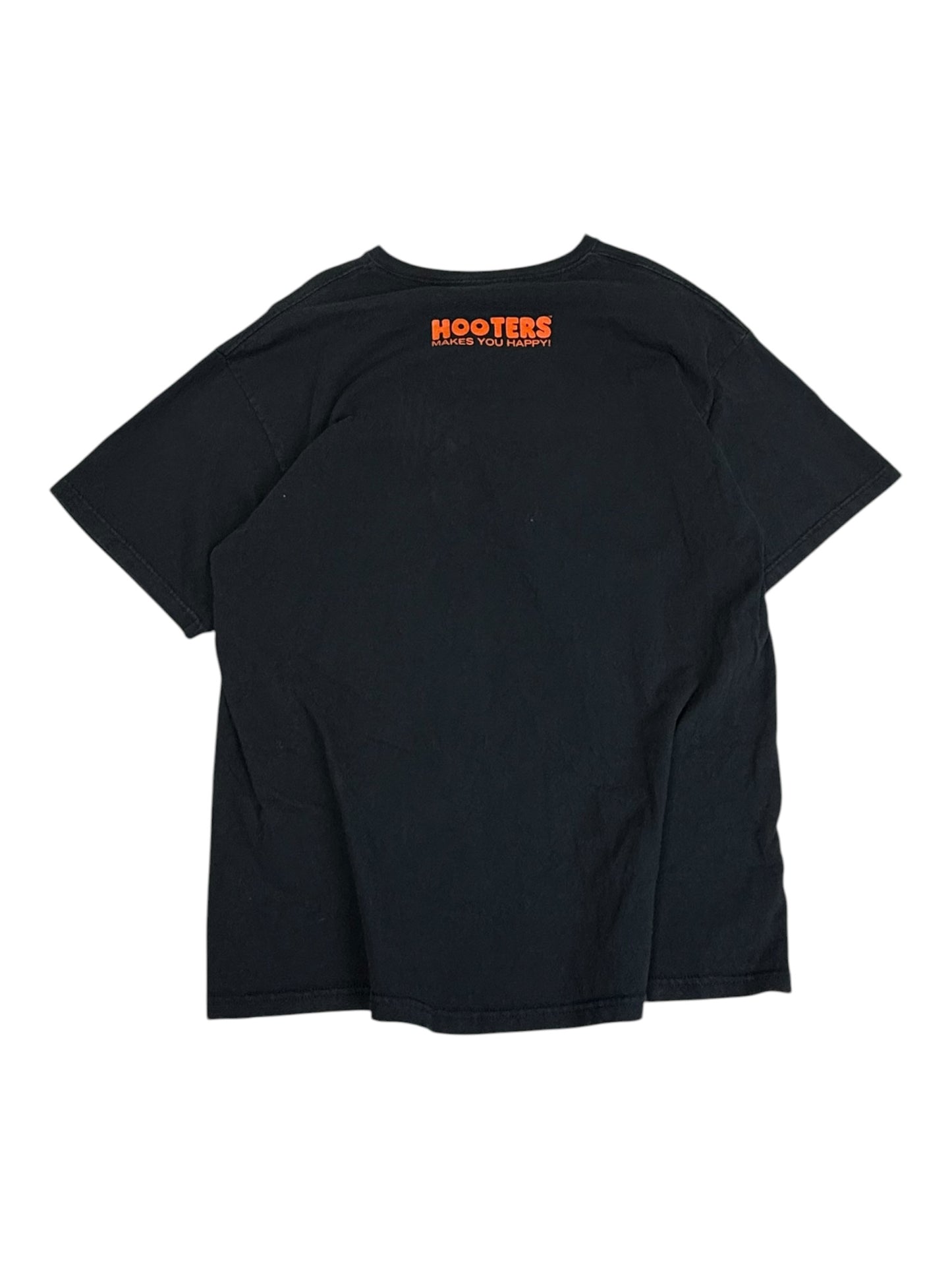 Vintage Hooters Texarkana, TX T-shirt