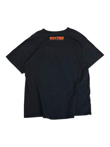 Vintage Hooters Texarkana, TX T-shirt