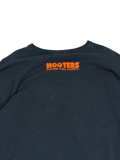 Vintage Hooters Texarkana, TX T-shirt