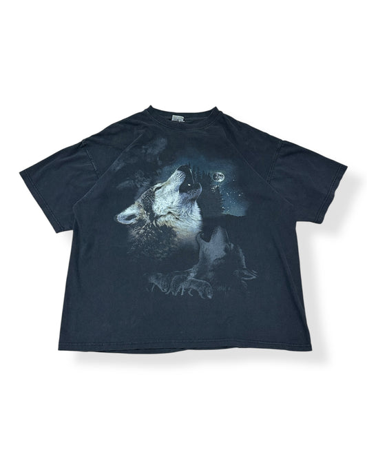 Vintage Howling Wolf Graphic T-shirt